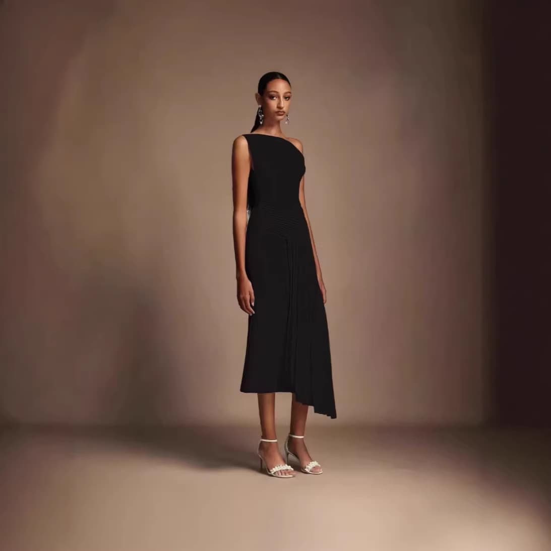 Elegant And Alluring Bodycon Dress